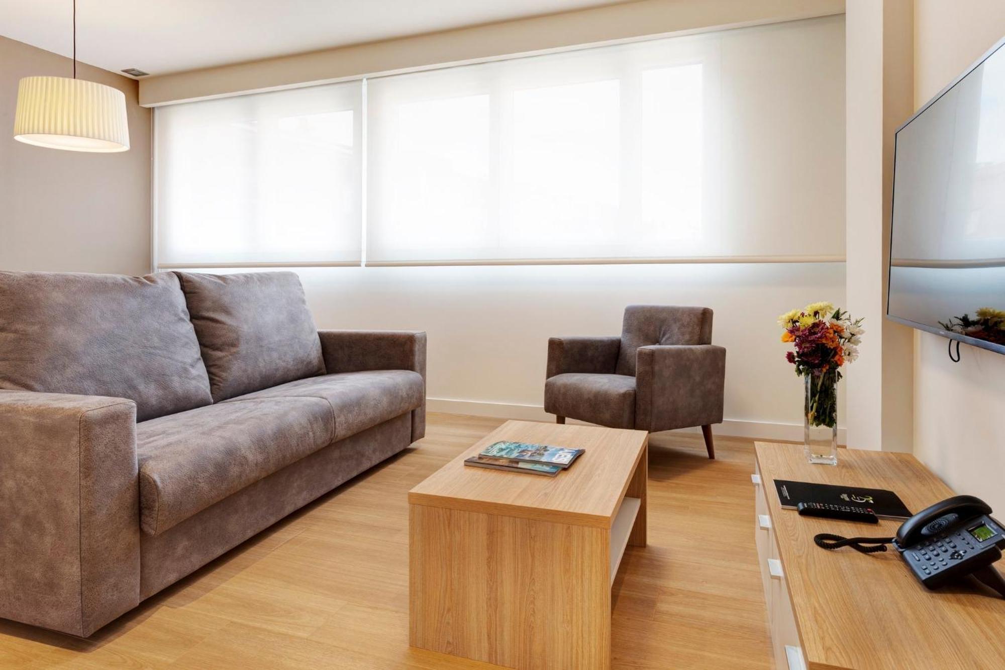 Sercotel Logrono Suites Dış mekan fotoğraf
